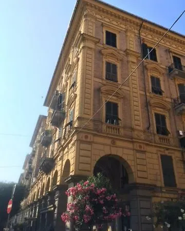 367 Di Piazza Brin Appartamento